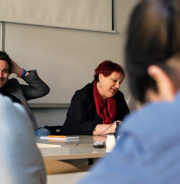 Okrogla miza Prenos znanja med generacijami